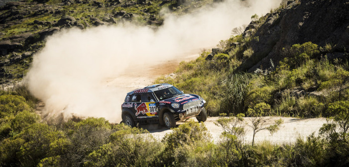 Nasser Al-Attiyah sempre più al comando della Dakar con la Mini All4 Racing © Red Bull Media House