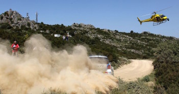 Ambientazione classica del Rally Italia Sardegna per la Volkswagen Polo R WRC di Latvala nel 2014