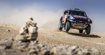 Al-Attiyah in azione al Sealine Rally in Qatar.