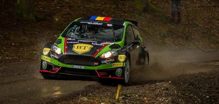 Simone Tempestini al volante della Fiesta R5 si prepara alla battaglia.