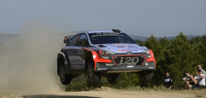 Neuville mette le ali alla sua Hyundai