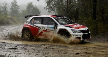 La Fabia di Gill nell'uragano del Queensland.