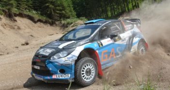 La Fiesta WRC di Neubauer in azione