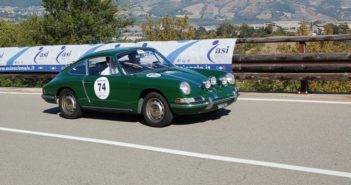 La Porsche 912 dei vincitoi sulle strade Parmensi