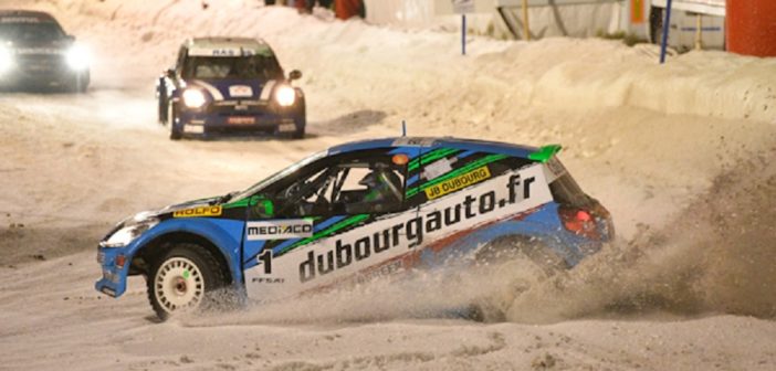 La Renault Clio di Dubourg in azione a Super Besse.