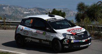 Ivan Ferrarotti, in azione con la Clio al Sanremo 2016.