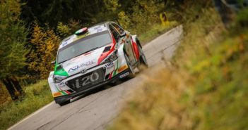 Fabio Andolfi in azione al Vallese sulla Hyundai i20 R5