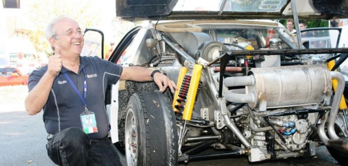 Giuseppe Volta vicino alla Lancia rally 037 a cui resterà indissolubilmente legato