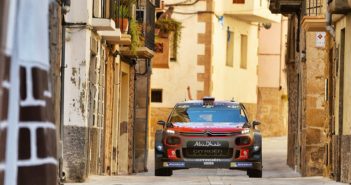 La Citrooen C3 WRC di Meeke regina dell'asfalto