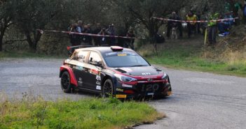 Elwis Chentre in azione sulle strade Veronesi. (Foto Bacigalupi)