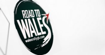 Sulle strade Wales Rally GB si gioca di politica.