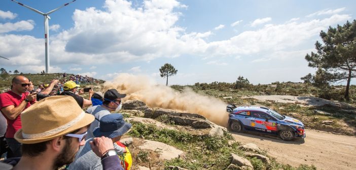 La Hyundai di Neuville lascia gli avversari nella polvere Lusitana.