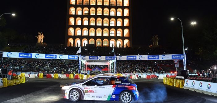 Paolo Andreucci nella cartolina del Colosseo 2017