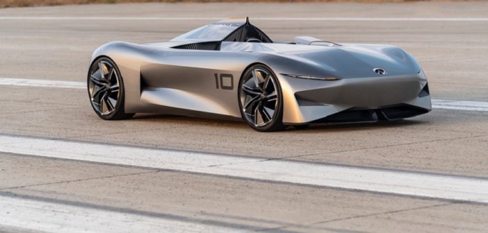 Le avveniristiche linee della Infiniti Prototype 10