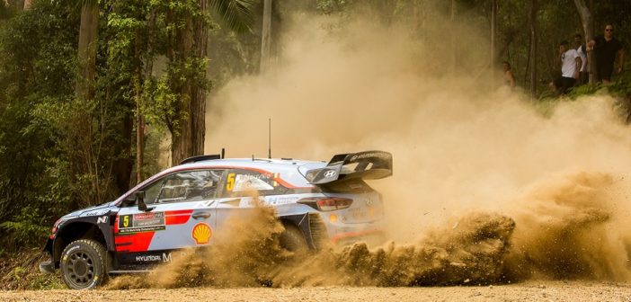 Neuville morde le speciali Australiane