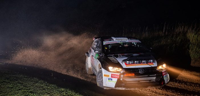 Oliver Solberg vola anche by night.