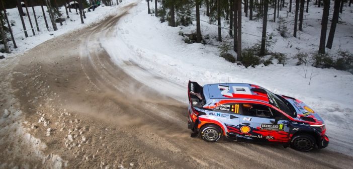 Neuville in azione nella passata edizione.