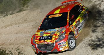 Paolo Andreucci al volante della Peugeot 208 T16 R5 nel CIRT 2019.