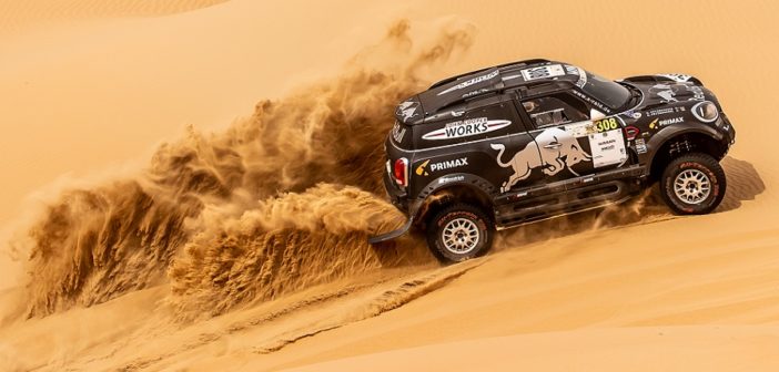 La Mini di Peterhansel nell'Abu Dhabi Desert 2019.