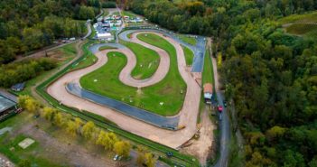 Una vista dall'alto della Maggiora Offroad Arena.