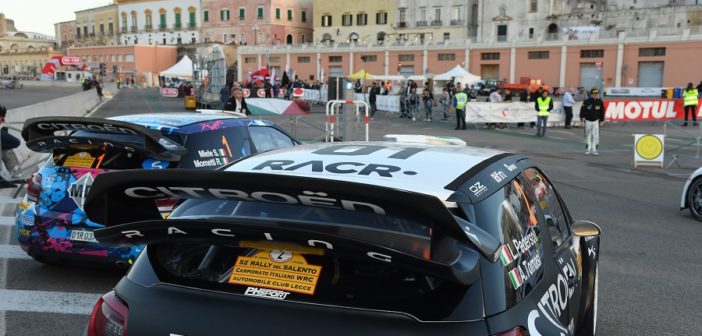 Immagini della partenza del Rally del Salento la prossima vittima del Covid-19