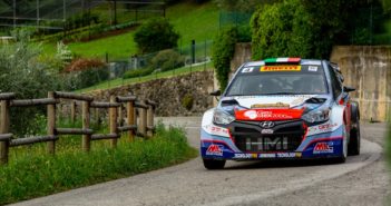 La Hyundai di Battaglin sulle strade del mundialito del triveneto.