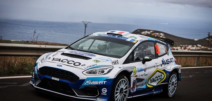 Fourmaux alle Canarie porta la Fiesta R5 davanti a tutti.