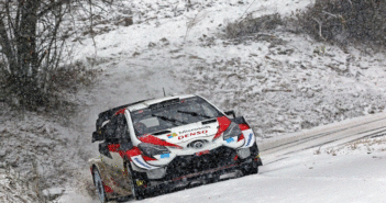 Ogier nel bel mezzo della nevicata del venerdì (Foto by JPX Julien Pixelrallye).