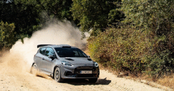 La Fiesta rally3 in uno degli ultimi test su terra.