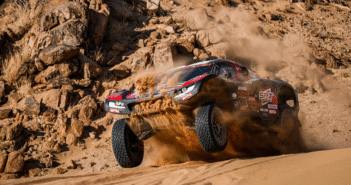 Serradori e Lurquin in azione alla Dakar 2021.