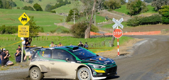 La Hyundai i20 AP4 di Paddon in azione.