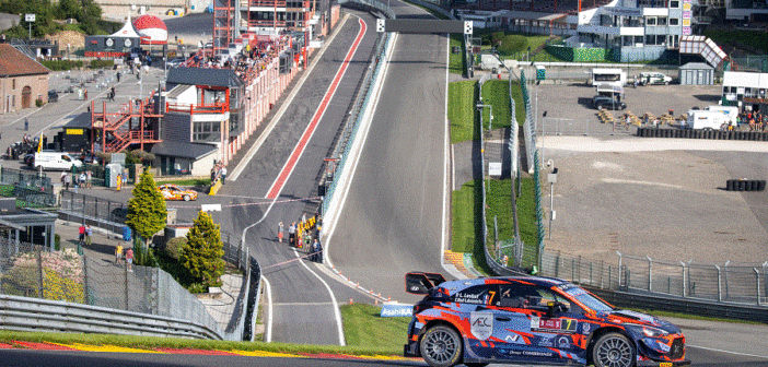 Loubet in azione nel circuito di Spa.