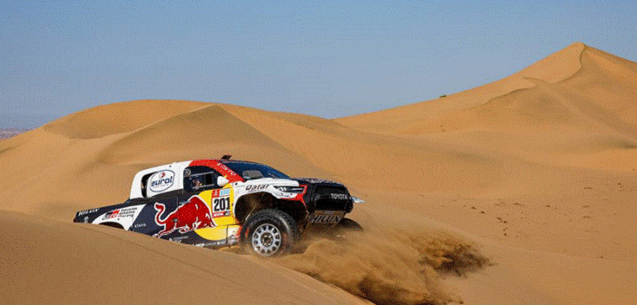 La nuova Toyota Hilux T1+ di Nasser apre la Dakar 2021