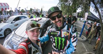 Ken Block assieme a un giovanissimo Oliver Solberg