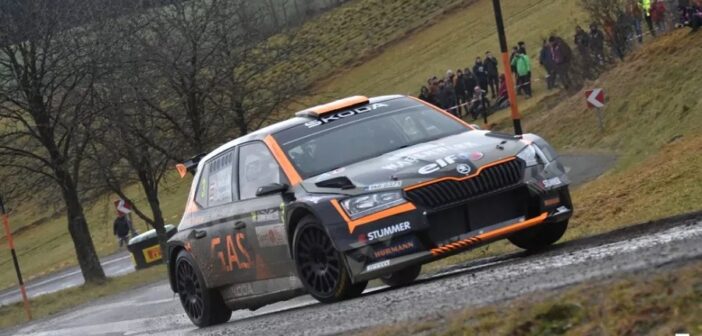 Neubauer alla sua prima uscita sulla Fabia Rally2 Evo va subito a scratch (Foto Harald Illmer)