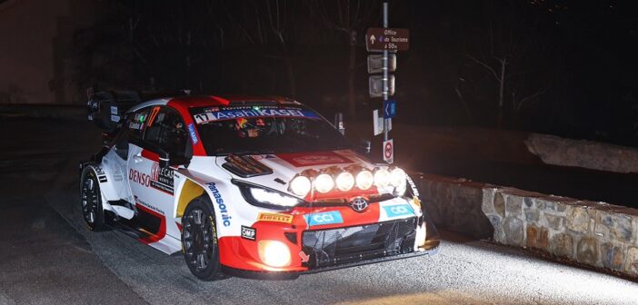 Ogier con il buio fa esplodere il gruppo.