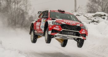 La Fabia RS di Sesks vola verso il successo nella gara di casa.