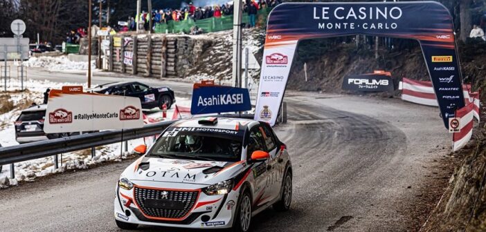 La Peugeot 208 Rally4 di Fontana al Montecarlo sul Turinì