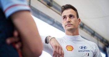 Dani Sordo in questi giorni impegnato sulle strade del Safari sulla i20 N Rally1