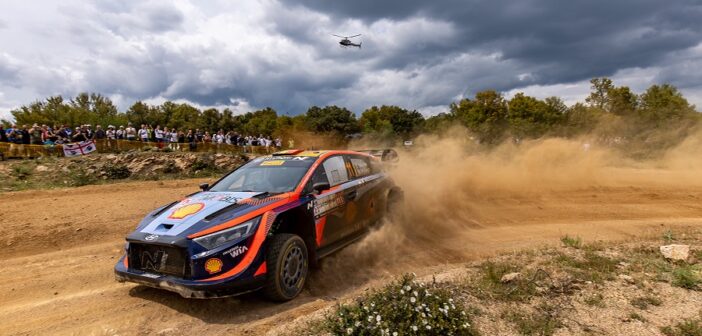 Neuville in versione massimum attack ..