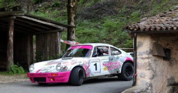 La Porsche 911 di Da Zanche in azione sulle speciali di Isola Vicentina