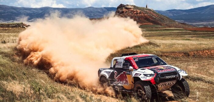 L'Hilux T1+ di Nasser sulle calde piste Aragonesi