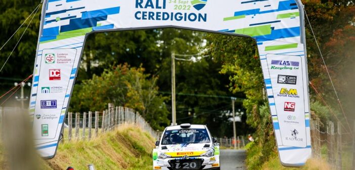 Paddon sulle speciali del Ceredigion 2022 nella sua vittoriosa partecipazione