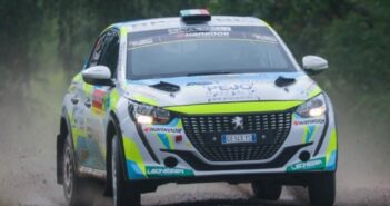 La Peugeot 208 Rally4 di Daprà torna a volare