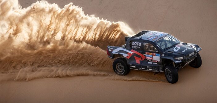 L'Hilux T1 in versione 2024 nei test pre Dakar