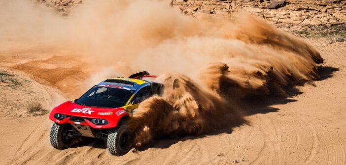 Sébastien Loeb cavalca le dune con l'Hunter BRX