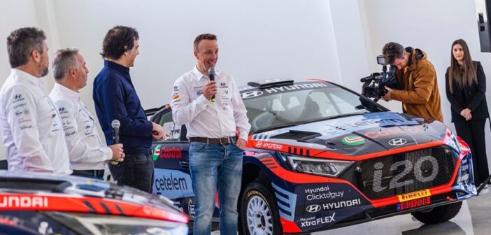 Teodosio e Meeke alla presentazione della stagione Hyundai portoghese