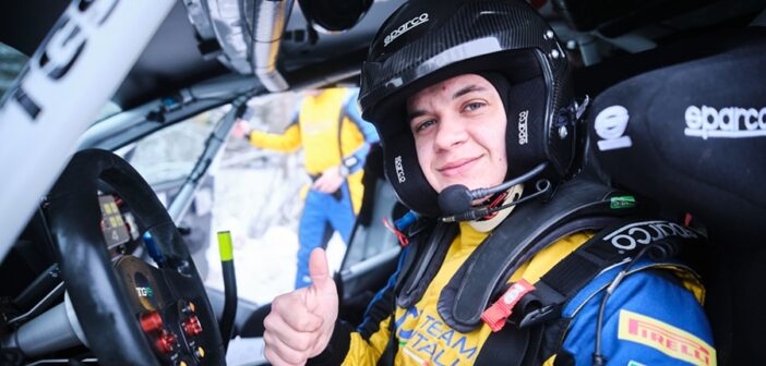 Valentino Ledda al volante della Renault Clio Rally4 TGS