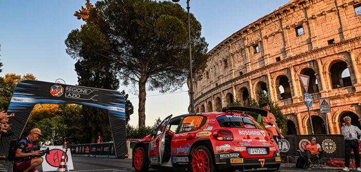 Andrea Crugnola allo start della speciale fronte Colosseo