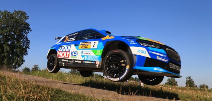 La Fabia RS Rally2 di Tannert vola verso il successo sulla pedana di Lübbecke